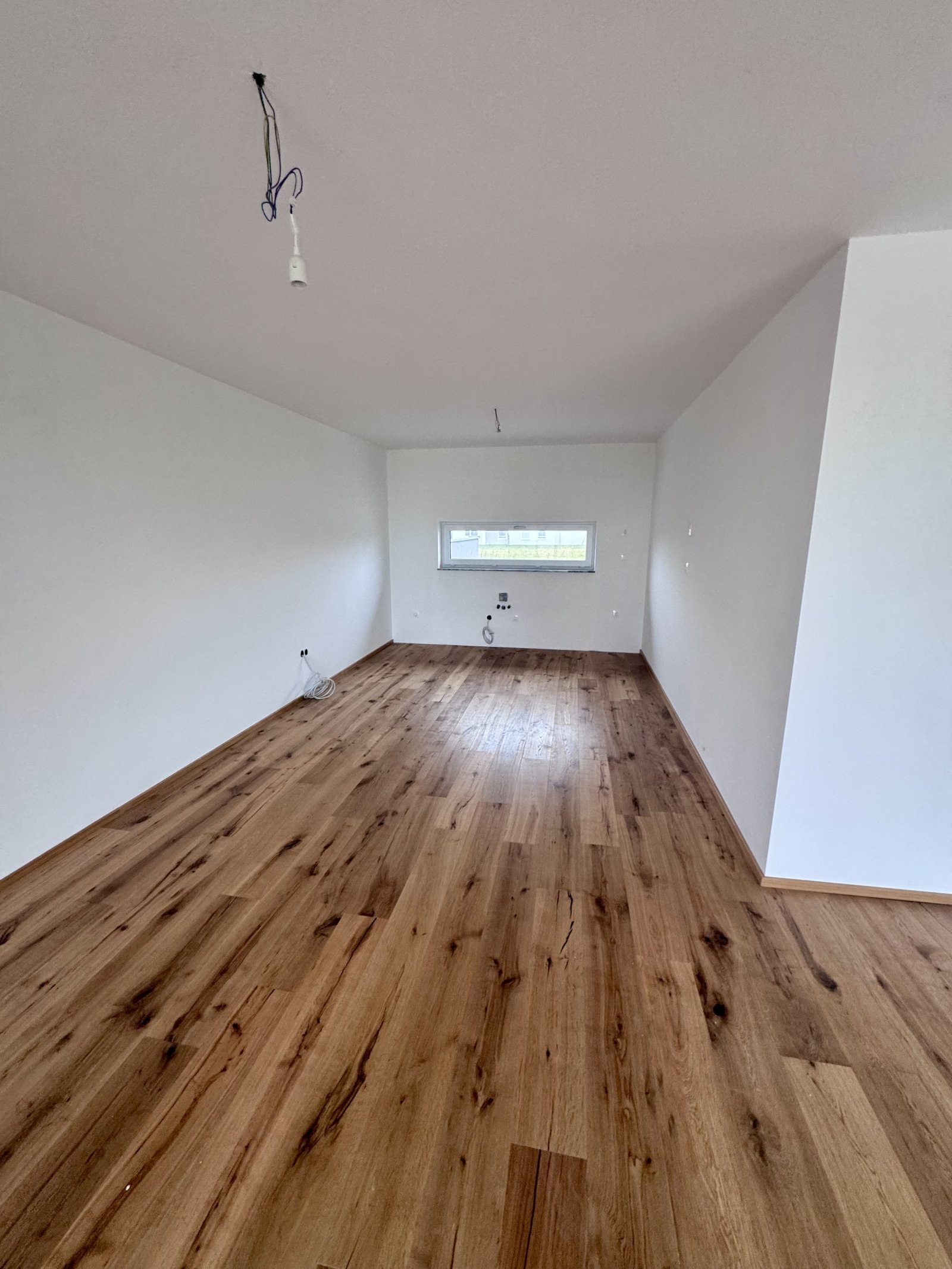 Neubau - Doppelhaus in Top - Lage - Nur wenige Schritte zum See.