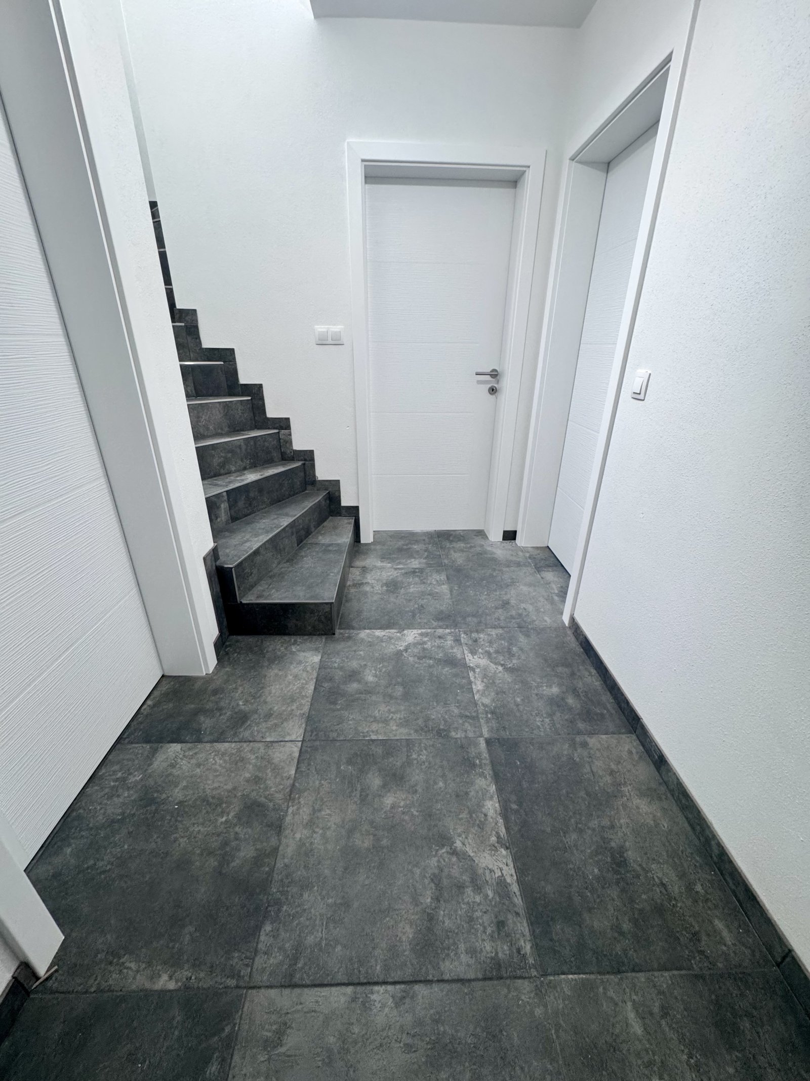 Neubau - Doppelhaus in Top - Lage - Nur wenige Schritte zum See.