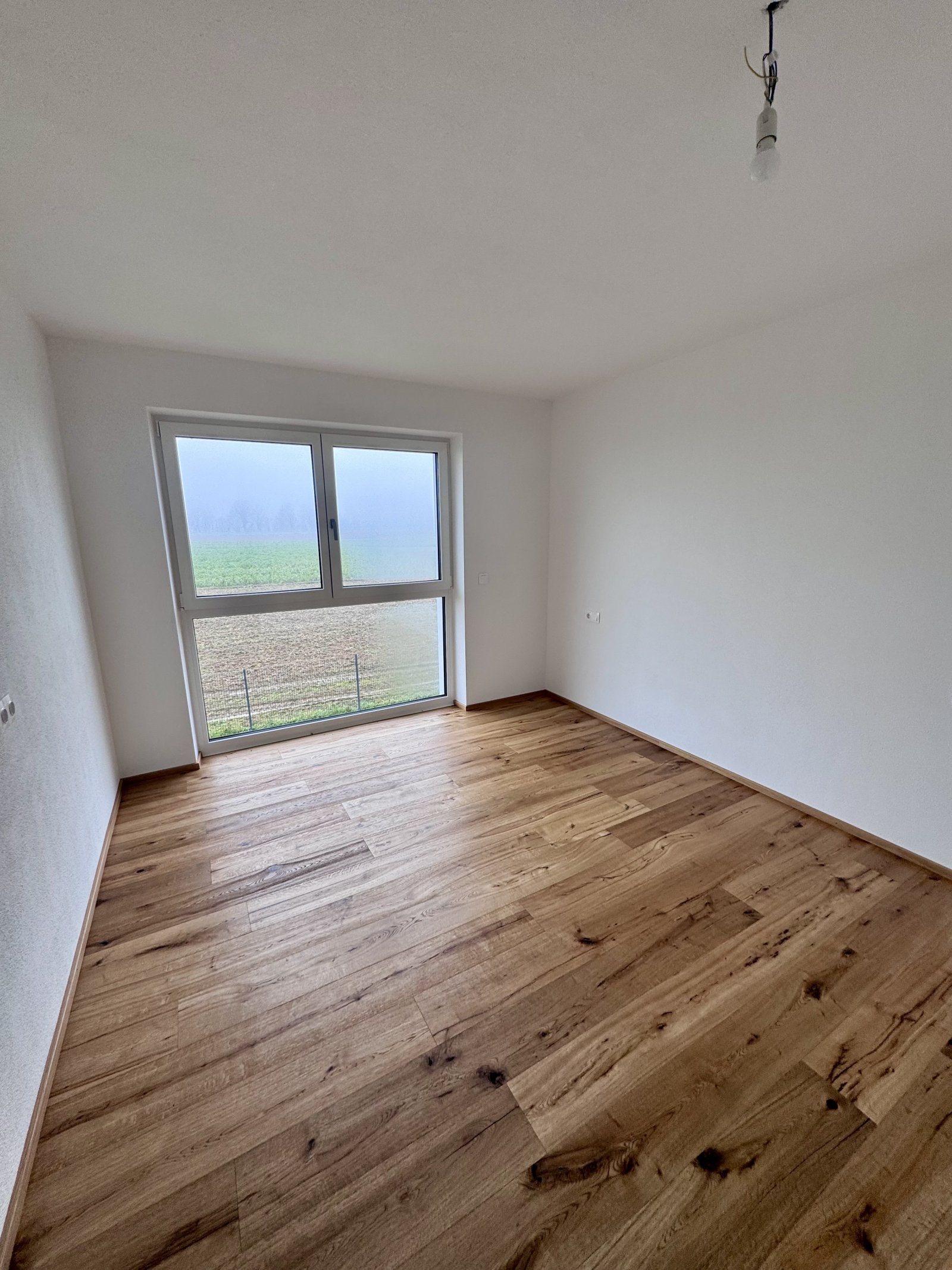 Neubau - Doppelhaus in Top - Lage - Nur wenige Schritte zum See.